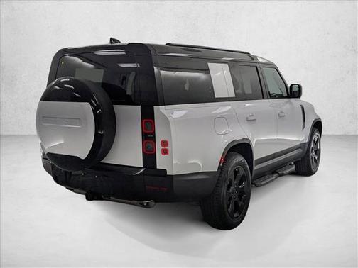 Fuji White 2026 Land Rover Defender P300 S