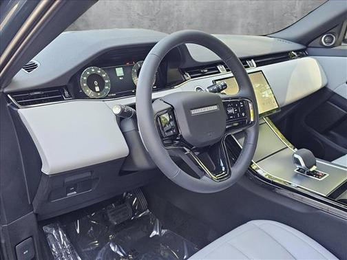 2026 Land Rover Range Rover Evoque Core S