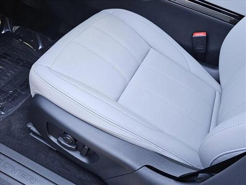 2026 Land Rover Range Rover Evoque Core S