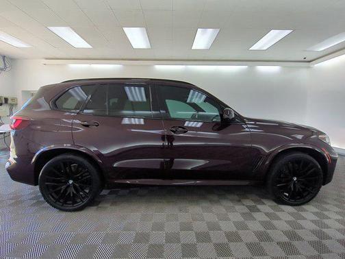 Ametrin Metallic 2022 BMW X5 M50i