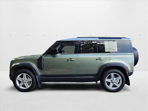 2022 Land Rover Defender 110 SE