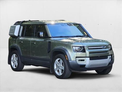 2022 Land Rover Defender 110 SE