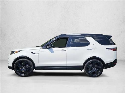 2025 Land Rover Discovery P360 Dynamic SE