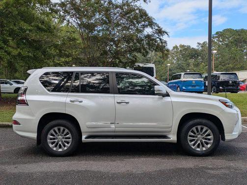 2019 Lexus GX 460 Base