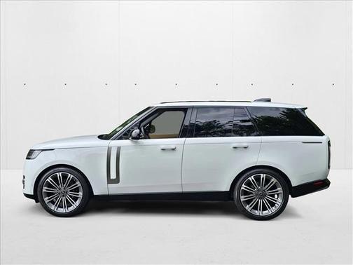 2025 Land Rover Range Rover P400 SE