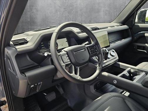 2025 Land Rover Defender 110 P300