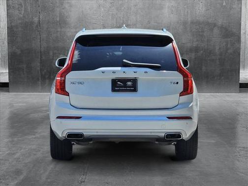2021 Volvo XC90 T6 Inscription