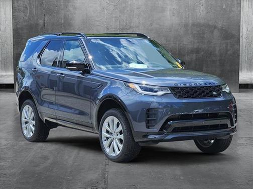 2024 Land Rover Discovery P300 Dynamic SE