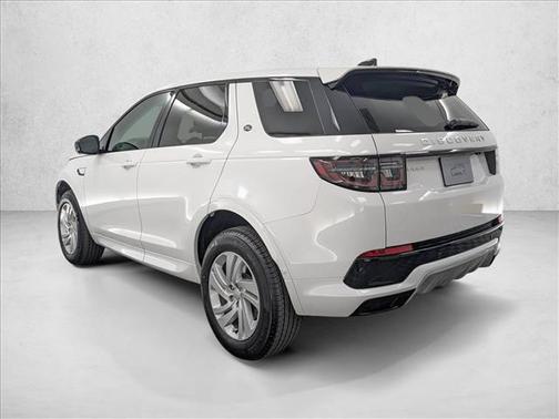 Fuji White 2025 Land Rover Discovery Sport S