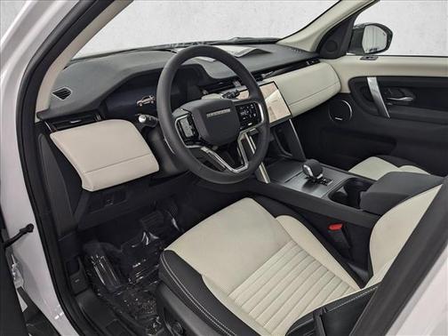 2025 Land Rover Discovery Sport S