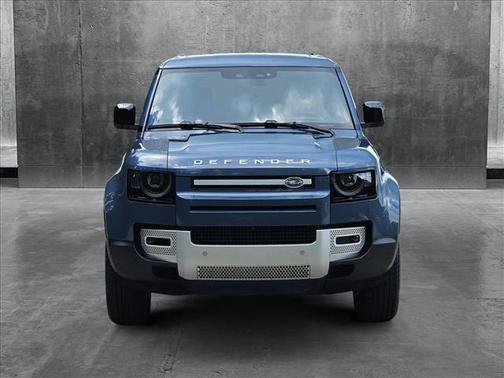 2024 Land Rover Defender 110 P300