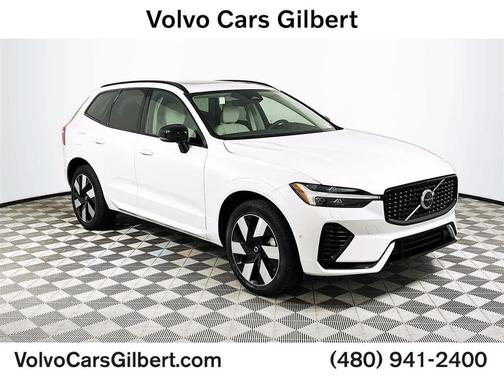 2025 Volvo XC60 Plug-In Hybrid Plus