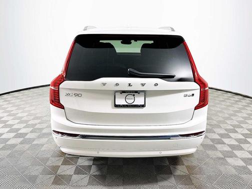 2023 Volvo XC90 B6 Ultimate 7-Seater