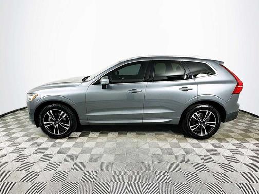 2021 Volvo XC60 T5 Momentum