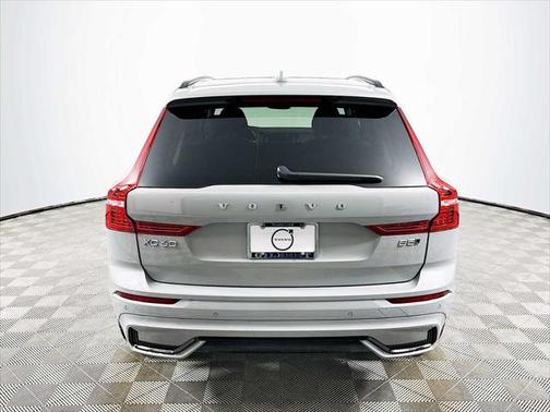 2025 Volvo XC60 Plus