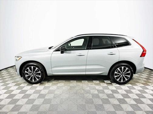 2025 Volvo XC60 Plus
