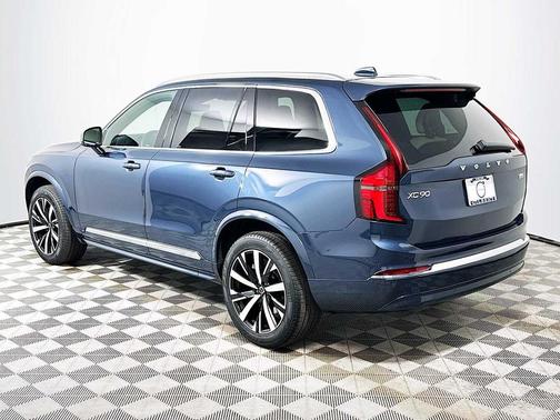2026 Volvo XC90 B5 Core