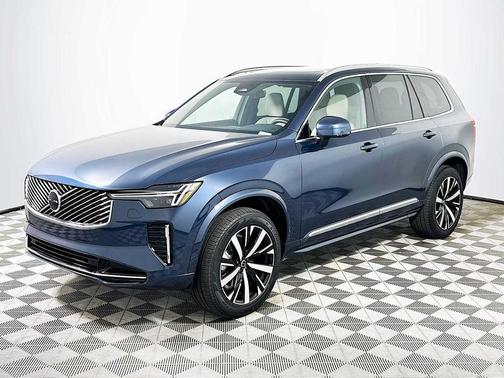 2026 Volvo XC90 B5 Core