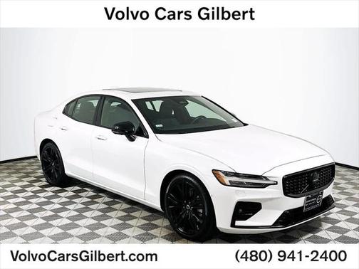 2023 Volvo S60 B5 Plus Black Edition