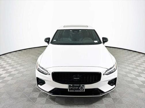 2023 Volvo S60 B5 Plus Black Edition