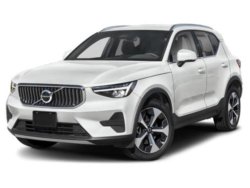 2025 Volvo XC40 B5 Ultra Dark Theme