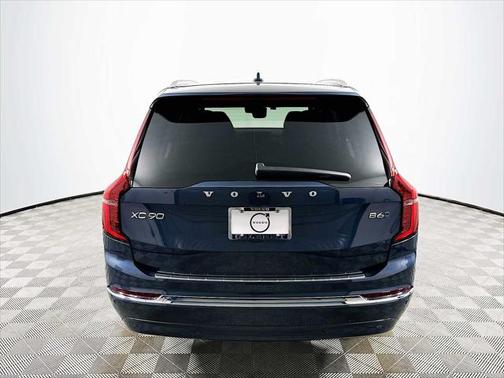 2025 Volvo XC90 B6 Ultra
