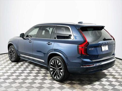 2025 Volvo XC90 B6 Ultra