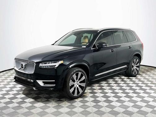 2022 Volvo XC90 T6 Inscription