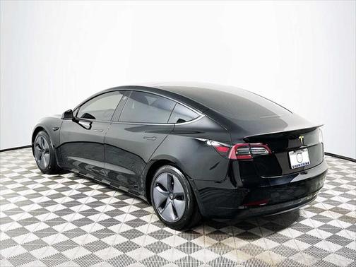 2020 Tesla Model 3 Standard Range
