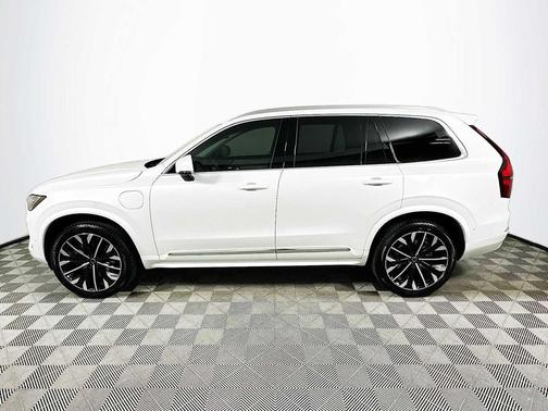 CRYSTAL WHT PRL 2026 Volvo XC90 Plug-In Hybrid Ultra, T8 AWD, Electric/Gasoline, Bright, 7 Seats