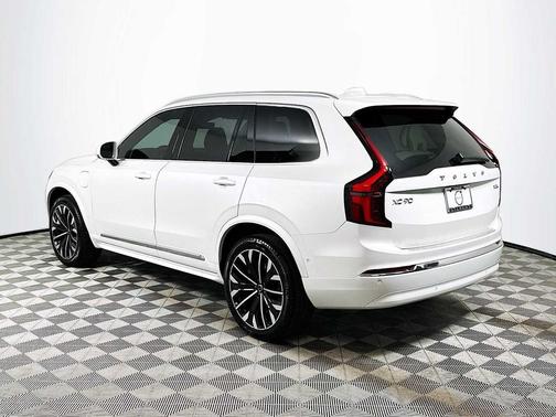 CRYSTAL WHT PRL 2026 Volvo XC90 Plug-In Hybrid Ultra, T8 AWD, Electric/Gasoline, Bright, 7 Seats