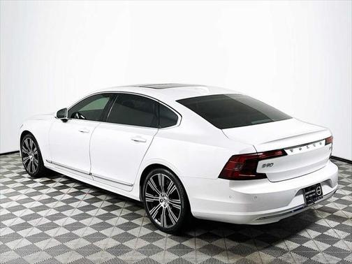 2023 Volvo S90 B6 Ultimate