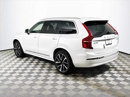 2025 Volvo XC90 B6 Plus 6-Seater