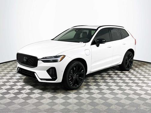 2026 Volvo XC60 Plug-In Hybrid Black Edition Ultra, T8 AWD Electric/Gasoline, Dark