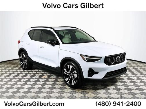 CLOUD BLU 2026 Volvo XC40 Ultra, B5 AWD Gas (mild hybrid), Dark