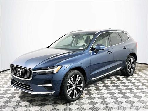 2023 Volvo XC60 B5 Plus Bright Theme