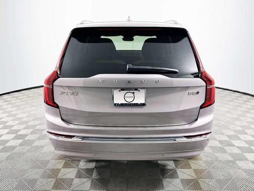 2026 Volvo XC90 Plus, B5 AWD Gas (mild hybrid), Gasoline, Bright, 7 Seats