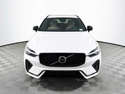 CRYSTAL WHT MET 2026 Volvo XC60 Plug-In Hybrid Plus, T8 AWD Electric/Gasoline, Dark
