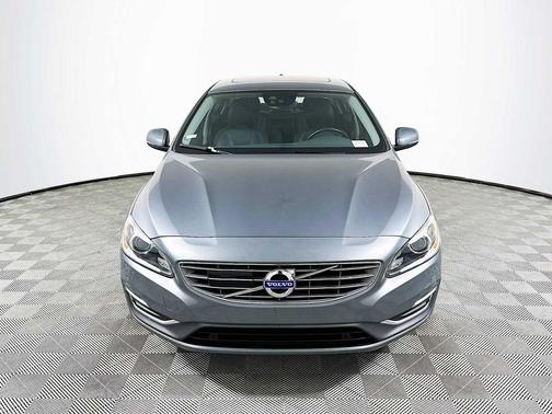 2016 Volvo S60 Inscription T5 Drive-E Platinum
