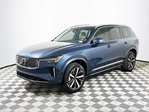 2026 Volvo XC90 B5 Core
