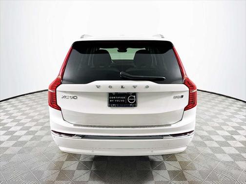 WHITE 2023 Volvo XC90 B5 Plus
