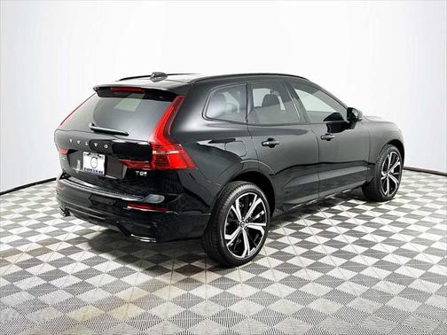 2025 Volvo XC60 Plug-In Hybrid Ultra
