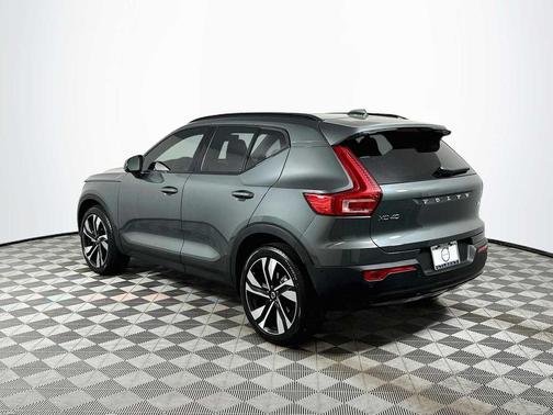 FOREST LAKE 2026 Volvo XC40 Ultra