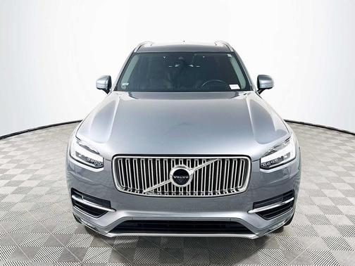 2019 Volvo XC90 T6 Inscription