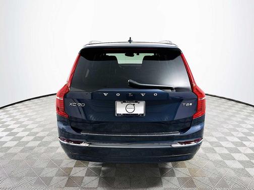 2025 Volvo XC90 Plug-In Hybrid T8 Plus 7-Seater