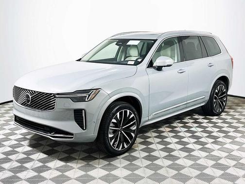 2026 Volvo XC90 B6 Ultra 7-Seater