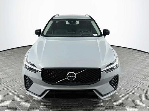 VAPOUR GRY MET 2027 Volvo XC60 Ultra