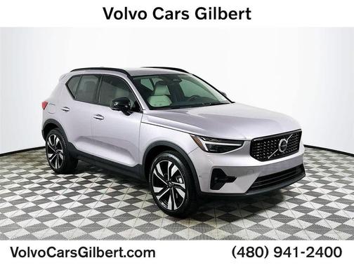 AURORA SILV 2026 Volvo XC40 Ultra, B5 AWD Gas (mild hybrid), Dark