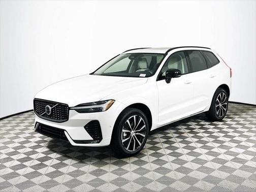 2025 Volvo XC60 B5 Plus