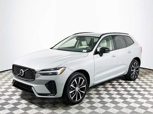 2025 Volvo XC60 Plus